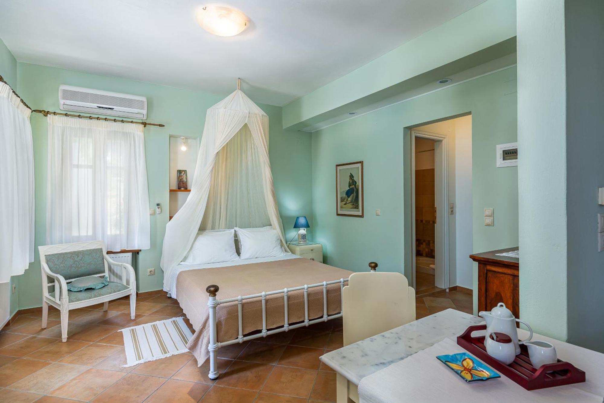 Stolios Apartment Skopelos Town Bagian luar foto