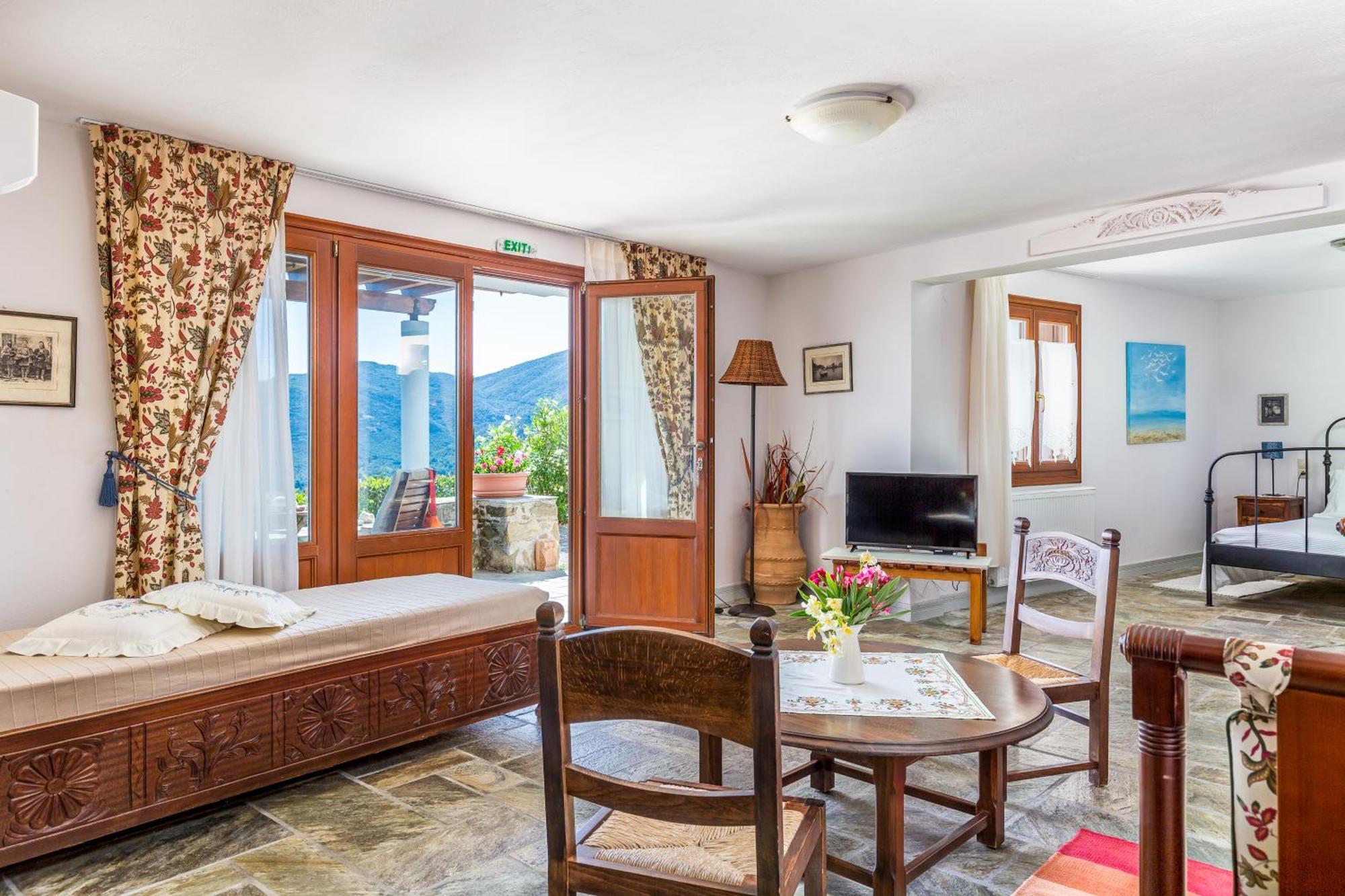 Stolios Apartment Skopelos Town Bagian luar foto